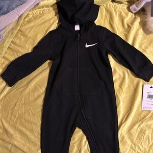Infants Nike apparel